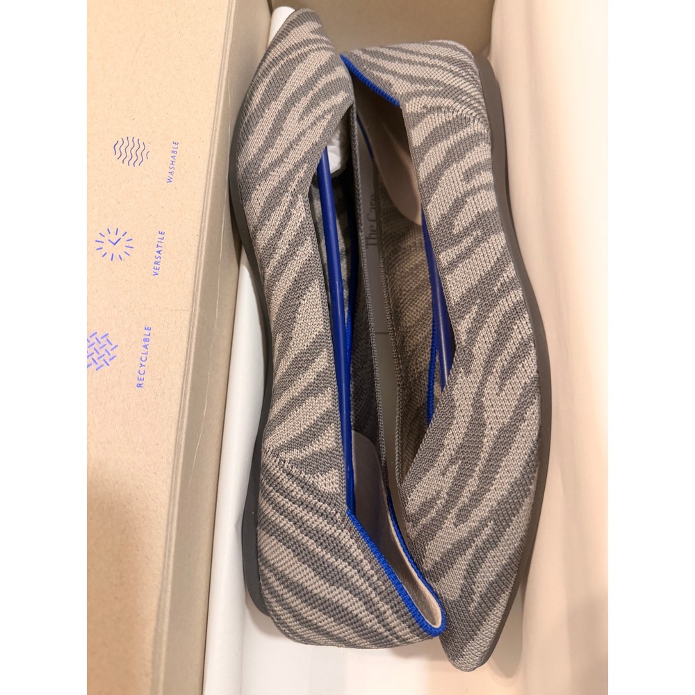 Rothys The Point Grey Zebra Pointed Toe Flats 002-185 Grey White Size 9